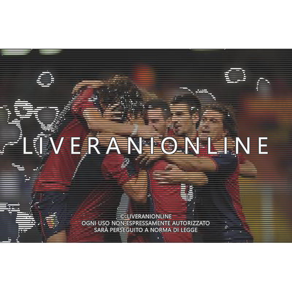 13-08-2010 Genova Sport-Calcio 14 Trofeo Spagnolo Genoa Atletico Bilbao Nella foto: Esultanza del genoa dopo il gol di luca toni ©Alessandro Falzone/ALDO LIVERANI