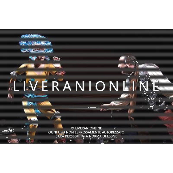 L\'opera \'Montezuma\', una co-produzione tra Theater der Welt, Edinburgh International Festival, Teatro Real de Madrid, Instituto Nacional de Bellas Artes, Festival Internacional Cervantino, Cultura UDG, Universidad de Guadalajara, Messico e Anglo Fondazione, in scena al King\'s Theatre, Festival internazionale di Edimburgo, 12 agosto 2010. AGALDOLIVERANI ONLYITALY