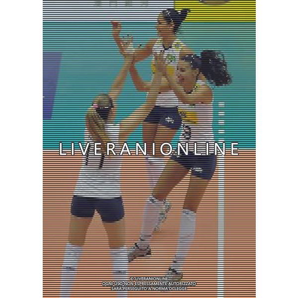 (100814) -- MACAO, Aug. 14, 2010 () -- Players of Brazil celebrates scoring during the match against the Netherlands at the 2010 FIVB World Grand Prix women\'s volleyball tournament in Macao, south China, Aug. 14, 2010. Brazil won 3-1. (/Lo Ping Fai) ©PHOTOSHOT/Agenzia Aldo Liverani Sas - ITALY ONLY - FIVB World Grand Prix femminile torneo di pallavolo 2010 a Macao, nel sud della Cina