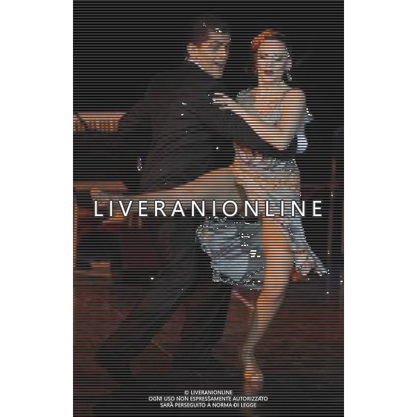 (100819) -- MOSCOW, Aug. 19, 2010 () -- Dancers perform during the 8th International Moscow Festival of Argentine Tango in Moscow, Russia, Aug. 18, 2010. The 8th International Moscow Festival of Argentine Tango will last a week.(/Lu Jinbo) (cl) ©photoshot/Agenzia Aldo Liverani Sas - ITALY ONLY - Esibizione di ballerini durante l\'8¡ Festival Internazionale del Tango Argentino a Mosca, Russia, 18 agosto 2010.