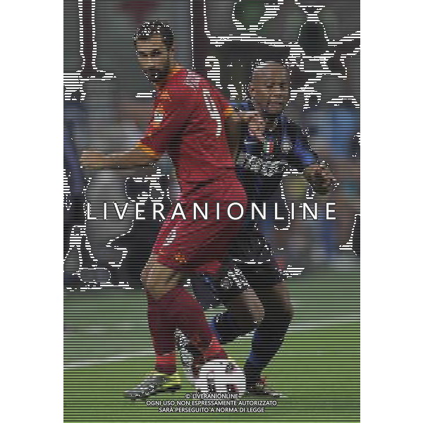 Inter - Roma Supercoppa Italiana 21/08/2010 nella foto douglas maicon e vucinic mirko ©Luzzani/Agenzia Aldo Liverani Sas