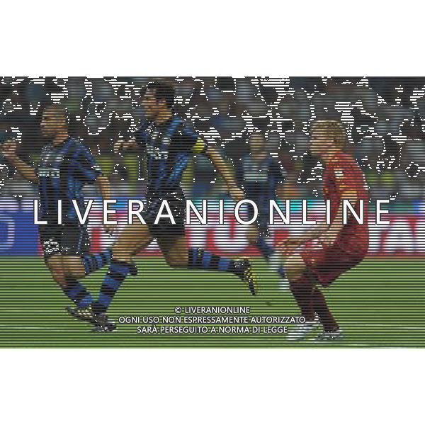 Supercoppa TIM 2010 Milano - 21.08.2010 Inter-Roma Nella Foto: il gol di john arne riise del 0-1 /Ph.Vitez-Ag. Aldo Liverani