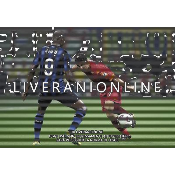 Inter - Roma Finale Supercoppa Italiana Tim 21/08/2010 nella foto david pizarro e eto\'o samuel ©Luzzani/Agenzia Aldo Liverani Sas