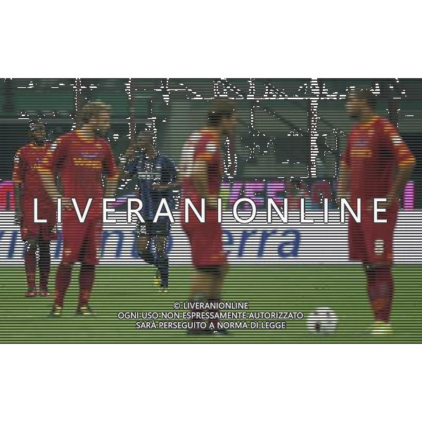 Inter - Roma Finale Supercoppa Italiana Tim 21/08/2010 nella foto esultanza dopo il gol di eto\'o e delusione roma ©Luzzani/Agenzia Aldo Liverani Sas