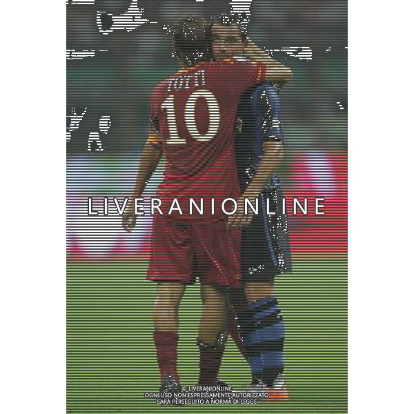 Milano 21-08-2010 Supercoppa Tim Inter-Roma 3:1 nella foto francesco totti e dejan stankovic ph marco luzzani/ag aldo liverani s.a.s.