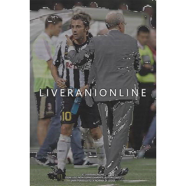 MILAN - JUVENTUS 20mo TROFEO LUIGI BERLUSCONI 22/08/2010 nella foto alessandro del piero e del neri luigi dopo la sostituzione ©Luzzani/Agenzia Aldo Liverani Sas