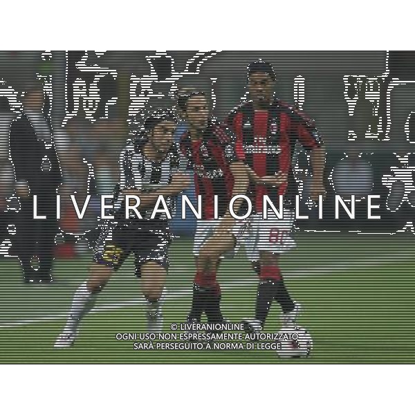Milano 22-08-2010 20 Trofeo Luigi Berlusconi Milan-Juventus nella foto jorge martinez, luca antonini e ronaldinho ph marco luzzani/ag aldo liverani s.a.s.
