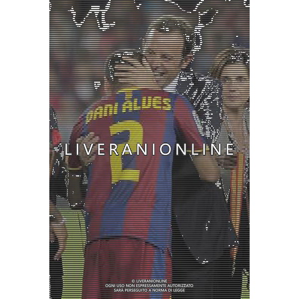 FC Barcelona\'s President Sandro Rosell (l) and Daniel Alves celebrate the victory in the SuperCup of Spain Final match. August 21,2010. (ALTERPHOTOS/Acero) BARCELLONA-SIVIGLIA SUPERCOPPA DI SPAGNA 2010 AG ALDO LIVERANI SAS ITALY ONLY *** Local Caption *** .