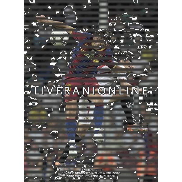FC Barcelona\'s Maxwell (l) and Sevilla\'s Jesus Navas during SuperCup of Spain Final match. August 21,2010. (ALTERPHOTOS/Acero) BARCELLONA-SIVIGLIA SUPERCOPPA DI SPAGNA 2010 AG ALDO LIVERANI SAS ITALY ONLY *** Local Caption *** .