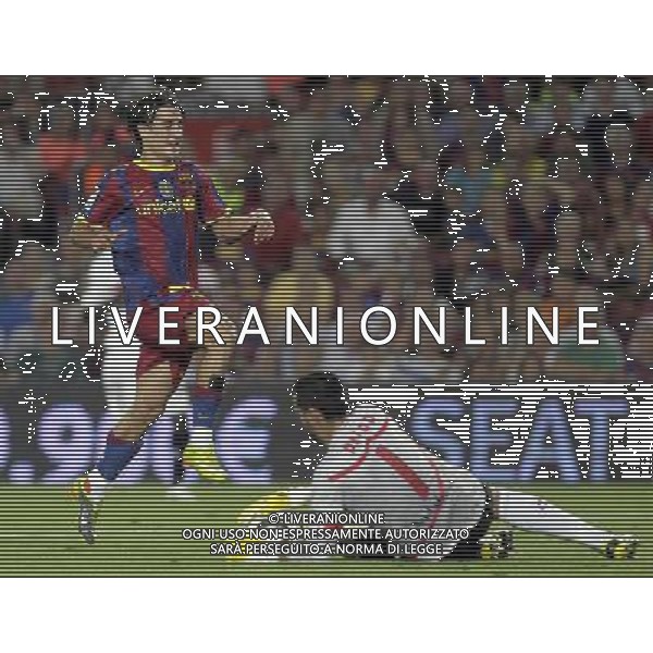 FC Barcelona\'s Bojan Krkic (l) and Sevilla\'s Andres Palop during SuperCup of Spain Final match. August 21,2010. (ALTERPHOTOS/Acero) BARCELLONA-SIVIGLIA SUPERCOPPA DI SPAGNA 2010 AG ALDO LIVERANI SAS ITALY ONLY *** Local Caption *** .