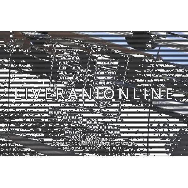 Fifa inspectors have begun a four-day visit as part of England\'s quest to host the 2018 World Cup.The Fifa delegation will meet Deputy Prime Minister Nick Clegg in Downing Street before touring Wembley Stadium with England manager Fabio Capello. Photo Shows; Fifa arriving at 10 Downing Street ©photoshot/Agenzia Aldo Liverani Sas - ITALY ONLY - LONDRA: Gli ispettori della Fifa hanno iniziato una visita di quattro giorni in Inghilterra ufficialmente candidata per ospitare i Mondiali di calcio o Coppa del Mondo FIFA del 2018. La delegazione incontrera\' prima il Vice Primo Ministro Nick Clegg a Downing Street poi il giro dello stadio di Wembley con il manager dell\'Inghilterra Fabio Capello.