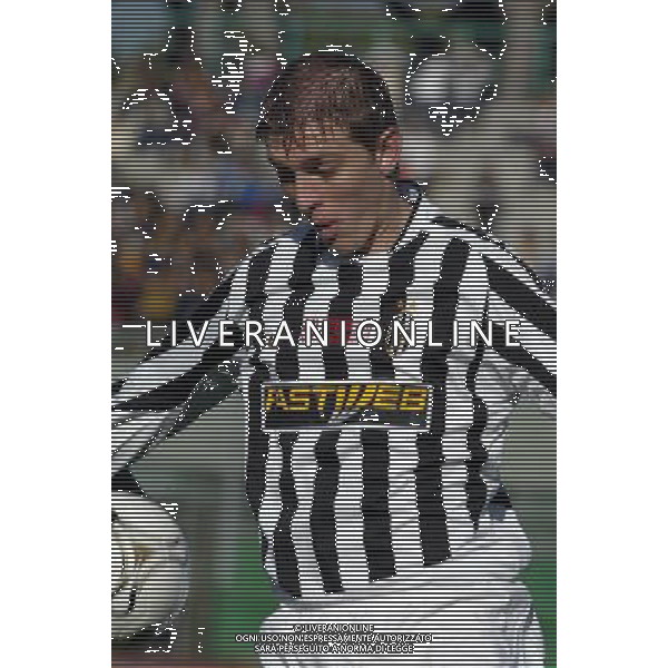 Juventus-Werder brema Torneo di Viareggio 09/02/2004 nella foto Andrea Masiello foto gianni nucci/agenzia aldo liverani