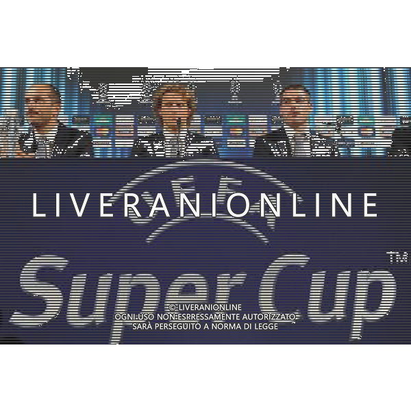 UEFA SuperCup 2010 Montecarlo (Principato di Monaco) - 26.08.2010 Conferenza Stampa e Allenamenti Nella Foto:Diego Forlan-Antonio Lopez /Ph.Vitez-Ag. Aldo Liverani