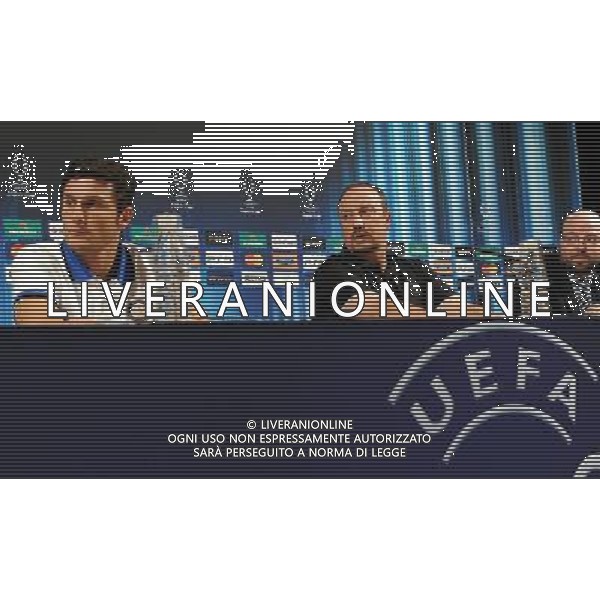 UEFA SuperCup 2010 Montecarlo (Principato di Monaco) - 26.08.2010 Conferenza Stampa e Allenamenti Nella Foto:Javier Zanetti-Rafael Benitez /Ph.Vitez-Ag. Aldo Liverani