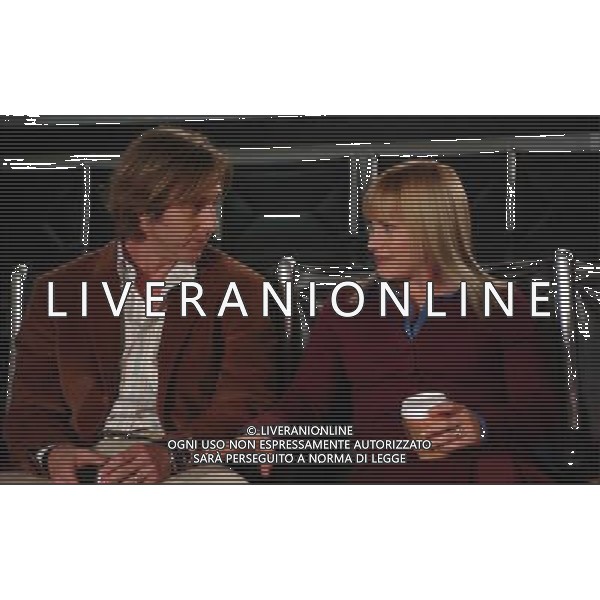 SERIE TELEVISIVA MEDIUM NELLA FOTO PATRICIA ARQUETTE-Jake Weber AG ALDO LIVERANI