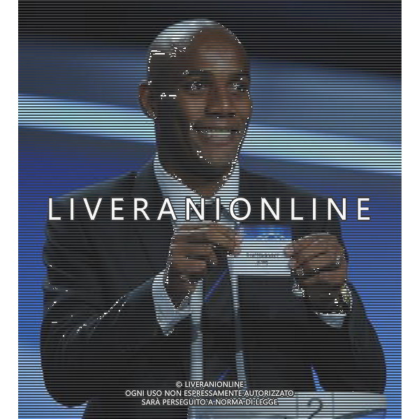 Champions League Draw 2010/2011 Sorteggi Montecarlo (Principato di Monaco) - 26.08.2010 Nella Foto:maicon sorteggia il real madrid /Ph.Vitez-Ag. Aldo Liverani