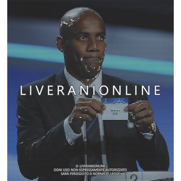 Champions League Draw 2010/2011 Sorteggi Montecarlo (Principato di Monaco) - 26.08.2010 Nella Foto:maicon sorteggia la roma /Ph.Vitez-Ag. Aldo Liverani