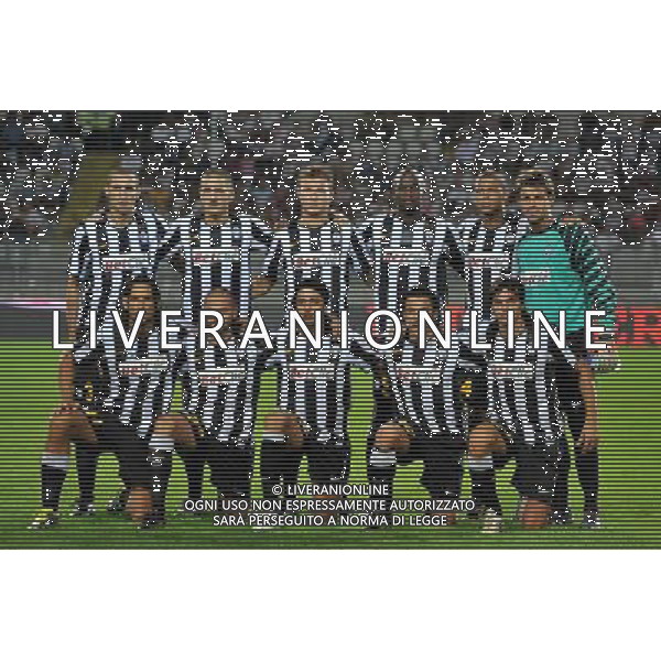 Torino 26-08-2010 Juventus- Sturm Graz preliminari di ritorno uefa europa league cup Nella foto : Formazione Juventus 2010/2011: (In Piedi) : Chiellini,Bonucci.Motta,Sissoko,Melo,Storari (Accosciati): Amauri,Pepe,Martinez,Del Piero,De Ceglie AG ALDO LIVERANI