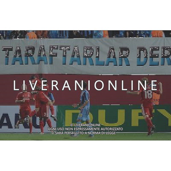 Euroleague match between Trabzonspor and Liverpool at Avni Aker Stadium in Trabzon, Turkey . 26.08.2010 Liverpool won scored 1 - 2 Pictured: Liverpool\'s first goal. Glen Johnson of Liverpool. © SEMIH BAHADIR - PHOTOSHOT - AG. ALDO LIVERANI SAS ITALY ONLY TRABZON ( TURCHIA) - UEFA EUROPA LEAGUE PARTITA: TRABZONSPOR vs LIVERPOOL