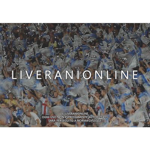 UEFA SuperCup 2010 Montecarlo (Principato di Monaco) - 27.08.2010 Inter-Atleco Madrid Nella Foto:tifosi inter con le bandiere /Ph.Vitez-Ag. Aldo Liverani