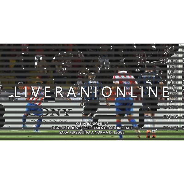 UEFA SuperCup 2010 Montecarlo (Principato di Monaco) - 27.08.2010 Inter-Atleco Madrid Nella Foto:reyes gol /Ph.Vitez-Ag. Aldo Liverani