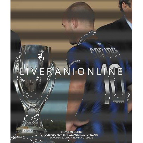 UEFA SuperCup 2010 Montecarlo (Principato di Monaco) - 27.08.2010 Inter-Atleco Madrid Nella Foto:delusione sneijder /Ph.Vitez-Ag. Aldo Liverani