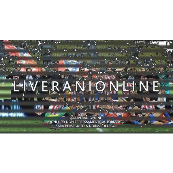 UEFA SuperCup 2010 Montecarlo (Principato di Monaco) - 27.08.2010 Inter-Atleco Madrid Nella Foto:atletico madrid posa con la coppa /Ph.Vitez-Ag. Aldo Liverani