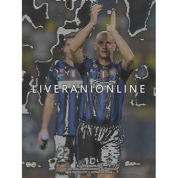 UEFA SuperCup 2010 Montecarlo (Principato di Monaco) - 27.08.2010 Inter-Atleco Madrid Nella Foto:delusione cambiasso /Ph.Vitez-Ag. Aldo Liverani