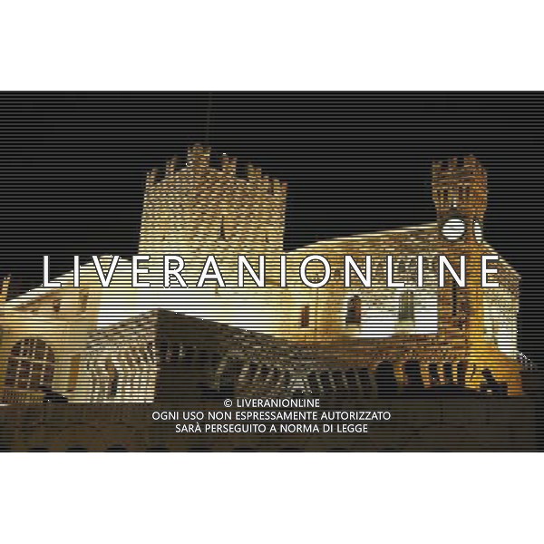 MONTECARLO NELLA FOTO PALAZZO DEI GRIMALDI DI NOTTE PHOTOSHOT-AG ALDO LIVERANI
