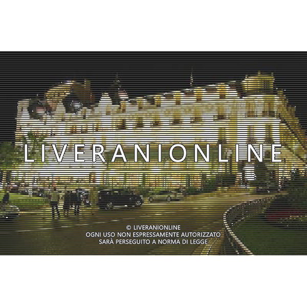 MONTECARLO NELLA FOTO Piazza del Casin˜ di Monte Carlo con l\'Hotel de Paris PHOTOSHOT-AG ALDO LIVERANI