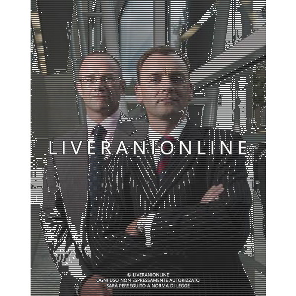 David James Ritchie ( Right ) Jonathan Hill , the new Group Finance Director of Bovis Homes ( left ) ©photoshot/Agenzia Aldo Liverani Sas - ITALY ONLY - David James Ritchie (Amministratore Delegato nel 2008, Direttore Generale del Gruppo 2007-2008 e Direttore finanziario del Gruppo 2002-2006) con Jonathan Hill, il nuovo Direttore finanziario del Gruppo di Bovis Homes