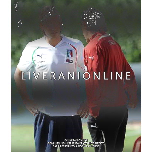 Raduno Nazionale Italiana a Coverciano Coverciano(FI) - 31.08.2010 Allenamento Nella Foto:prandelli montolivo /Ph.Vitez-Ag. Aldo Liverani