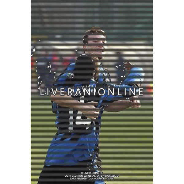 56 COPPA CARNEVALE INTER-VENEZIA 12/02/2004 NRLLA FOTO PIOVACCARI FEDERICO CON ELIAKWU ISAH AGENZIA ALDO LIVERANI