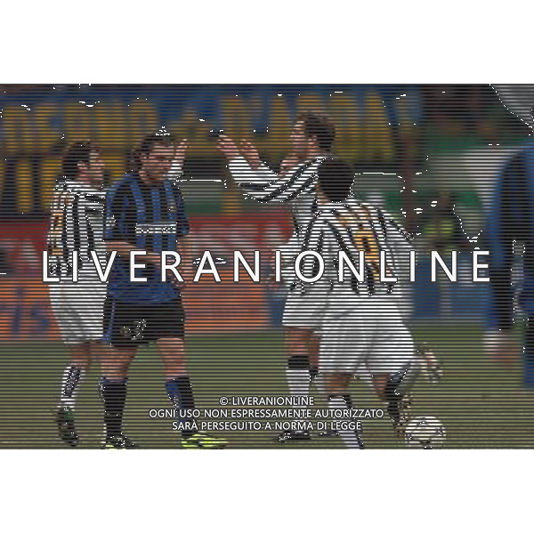 Inter-Juventus Coppa Italia semifinale ritorno Tim Cup 12/02/2004 nella foto esultanza di ciro ferrara e igor tudor dopo il gol e la delusione di christian vieri* foto marco luzzani/Agenzia Aldo liverani
