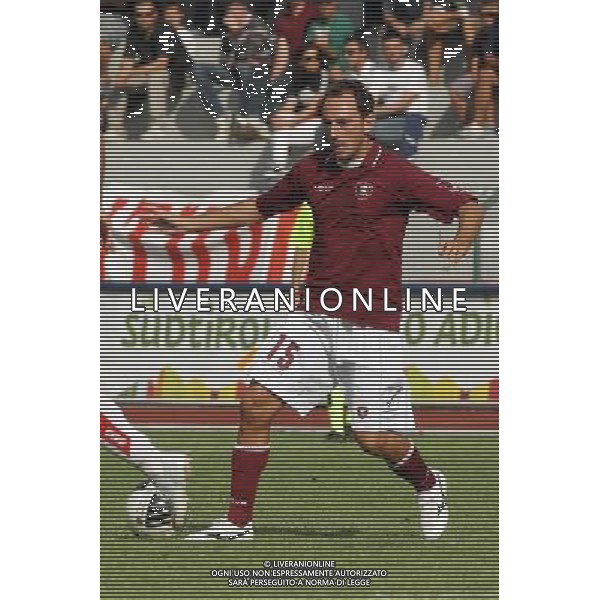 BOLZANO 05/09/2010 LEGA PRO SUDTIROL-SALERNITANA NELLA FOTO:ANDREA TRICARICO FOTO PAOLA GARBUIO/AG.ALDO LIVERANI