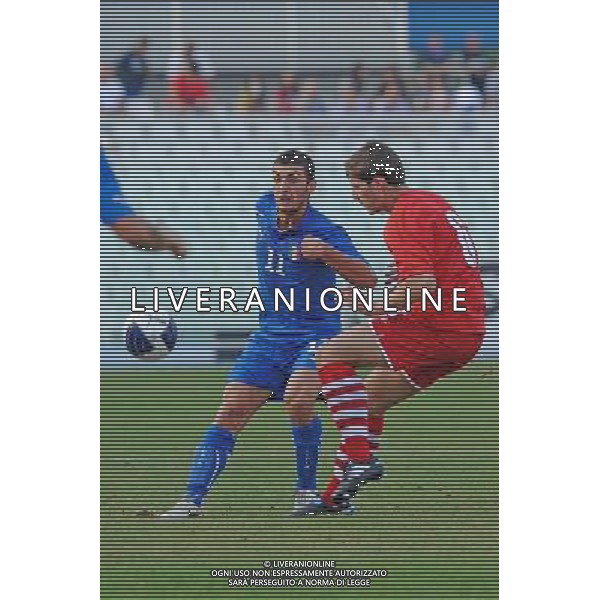 Pescara - 07/09/2010 - Stadio \'Adriatico\' - Qualificazioni Campionato Europeo Under 21 2011 - Italia vs Galles - nella foto: Guido Marilungo e Morris ph. Corradetti / ©Aldo Liverani Sas