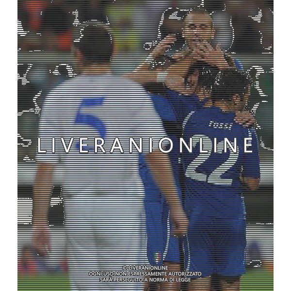 Qualificazioni ai Campionati Europei UEFA EURO 2012 Gruppo C Firenze - 07.09.2010 Italia-Far Oer Nella Foto: esultanza dopo il gol di daniele de rossi /Ph.Vitez-Ag. Aldo Liverani