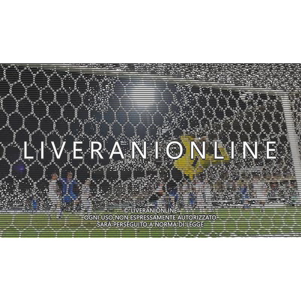 Qualificazioni ai Campionati Europei UEFA EURO 2012 Gruppo C Firenze - 07.09.2010 Italia-Far Oer Nella Foto:il gol di andrea pirlo /Ph.Vitez-Ag. Aldo Liverani