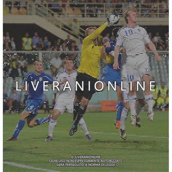 Qualificazioni ai Campionati Europei UEFA EURO 2012 Gruppo C Firenze - 07.09.2010 Italia-Far Oer Nella Foto:Simun SAMUELSEN-Gunnar NIELSEN /Ph.Vitez-Ag. Aldo Liverani