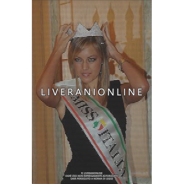 MILANO 8/9/2010 WESTIN PALACE P.zza della REPUBBLICA CONFERENZA STAMPA PRESENTAZIONE MISS ITALIA 2010 NELLA FOTO MARIA PERRUSI MISS ITALIA 2009 FOTO ROMANO/AG ALDO LIVERANI