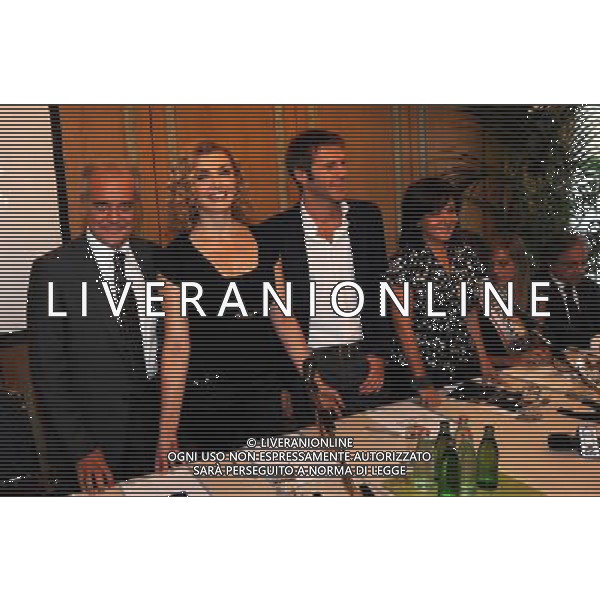 MILANO 8/9/2010 WESTIN PALACE P.zza della REPUBBLICA CONFERENZA STAMPA PRESENTAZIONE MISS ITALIA 2010 NELLA FOTO MAURO MAZZA (DIRETTORE RAI 1), MILLY CARLUCCI, EMANUELE FILIBERTO E PATRIZIA MIRIGLIANI FOTO ROMANO/AG ALDO LIVERANI