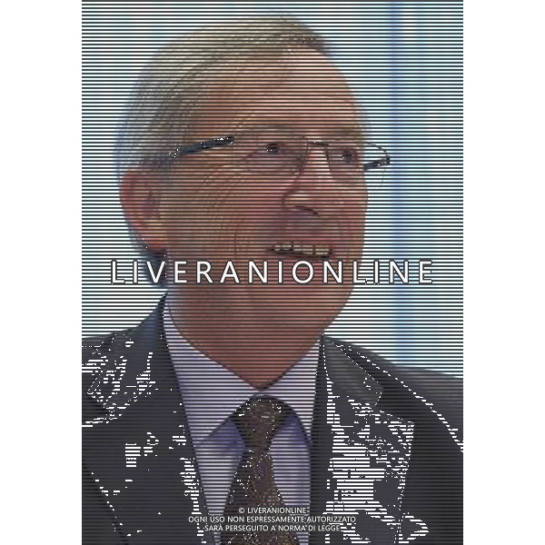 Luxembourg\'s Prime Minister and President of the Eurogroup Jean Claude Juncker during EU Eurogroup finance ministers meeting at European Council headquarters in Brussels, Belgium on 2010-09-07 by Wiktor Dabkowski Riunione e Conferenza Stampa dei ministri delle finanze dell\'Eurogruppo presso la sede del Consiglio europeo a Bruxelles, in Belgio 07/09/2010
