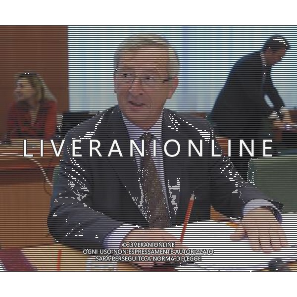 Luxembourg\'s Prime Minister and President of the Eurogroup Jean Claude Juncker during EU Eurogroup finance ministers meeting at European Council headquarters in Brussels, Belgium on 2010-09-07 by Wiktor Dabkowski Riunione e Conferenza Stampa dei ministri delle finanze dell\'Eurogruppo presso la sede del Consiglio europeo a Bruxelles, in Belgio 07/09/2010