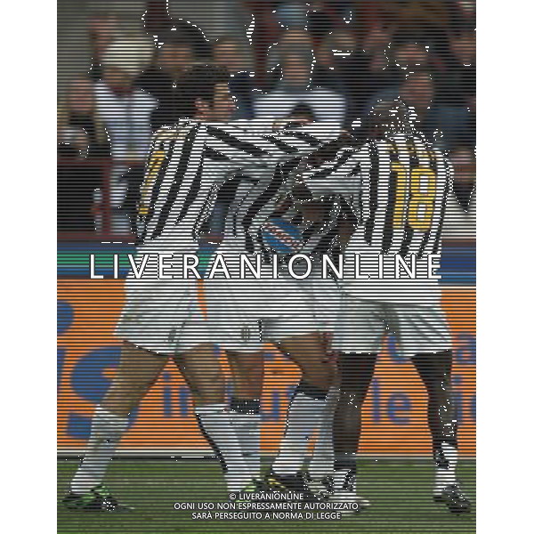 milano 12/02/04 inter-juventus coppa italia tim cup nella foto esultanza juventus ph junior belardo / ag aldo liverani s.a.s