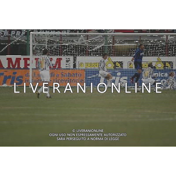 milano 12/02/04 inter-juventus coppa italia tim cup nella foto adani daniele ph junior belardo / ag aldo liverani s.a.s
