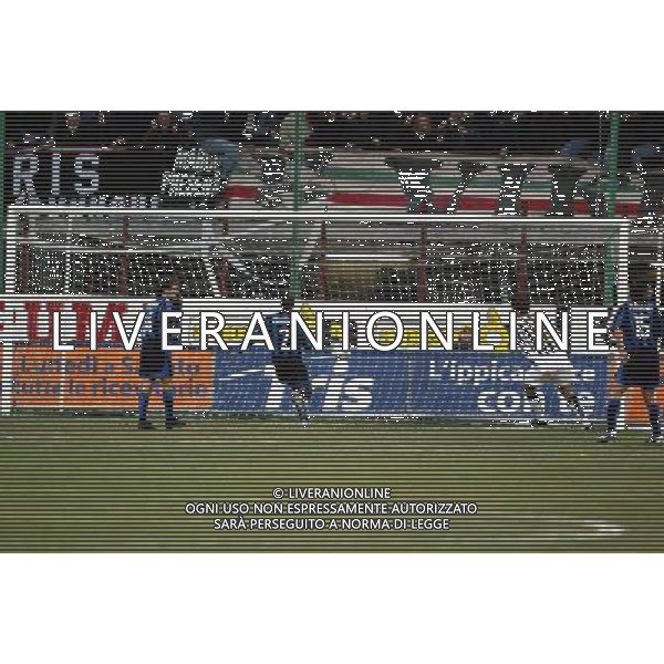 milano 12/02/04 inter-juventus coppa italia tim cup nella foto gol tudor igor ph junior belardo / ag aldo liverani s.a.s