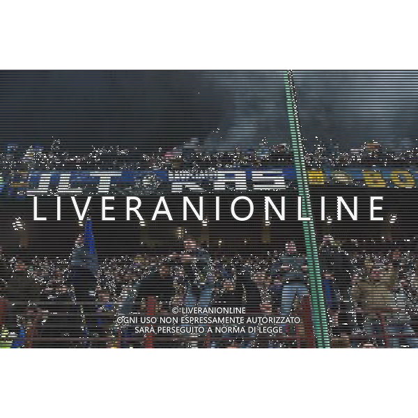 milano 12/02/04 inter-juventus coppa italia tim cup nella foto tifosi inter ph junior belardo / ag aldo liverani s.a.s
