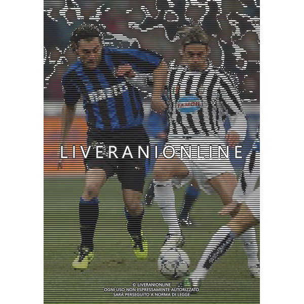 milano 12/02/04 inter-juventus coppa italia tim cup nella foto christian vieri e legrottaglie nicola ph junior belardo / ag aldo liverani s.a.s