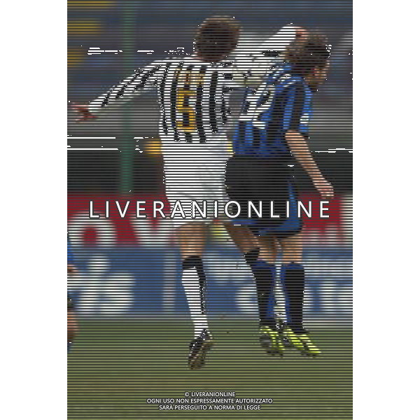 milano 12/02/04 inter-juventus coppa italia tim cup nella foto christian vieri e tudor igor ph junior belardo / ag aldo liverani s.a.s