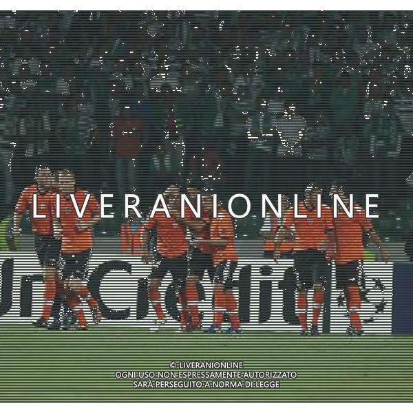 UEFA Champions League group C match between Bursaspor Turkey and Valencia Spain at Ataturk Stadium in Bursa, Turkey 15.09.2010 Valencia won scored 4 - 0 Pictured: Valencia\'s footballers are very happy. FOT. SESKIMPHOTO/NEWSPIX/Agenzia Aldo Liverani Sas ONLY ITALY *** Local Caption *** .